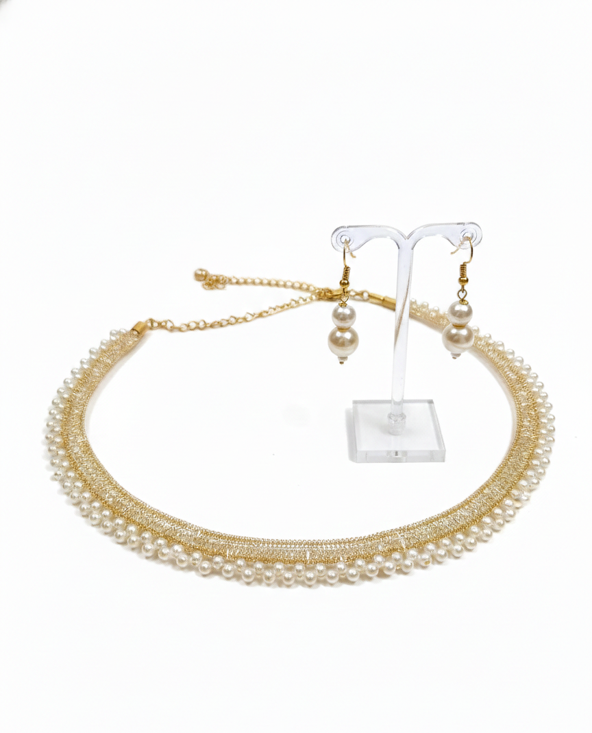 Elegant Pearl Gold Necklace Set