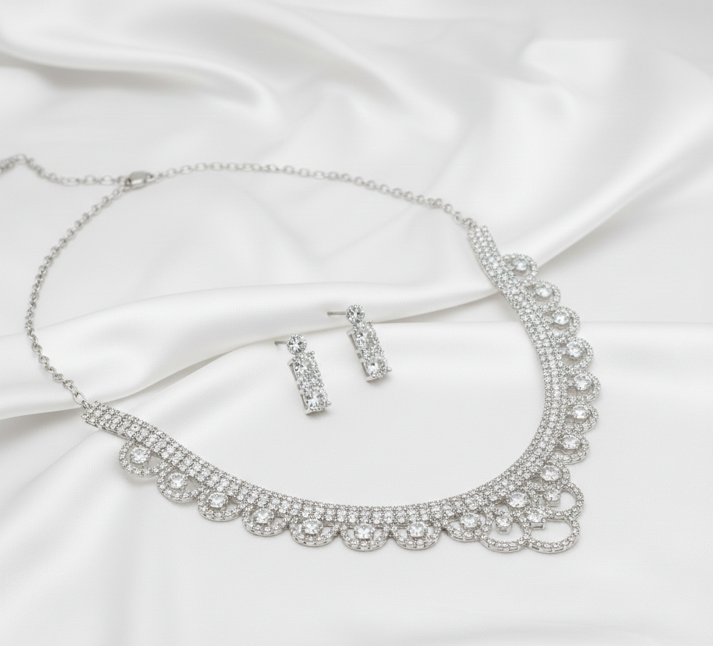 Naik Creation – Classic Diamond Elegance Necklace Set